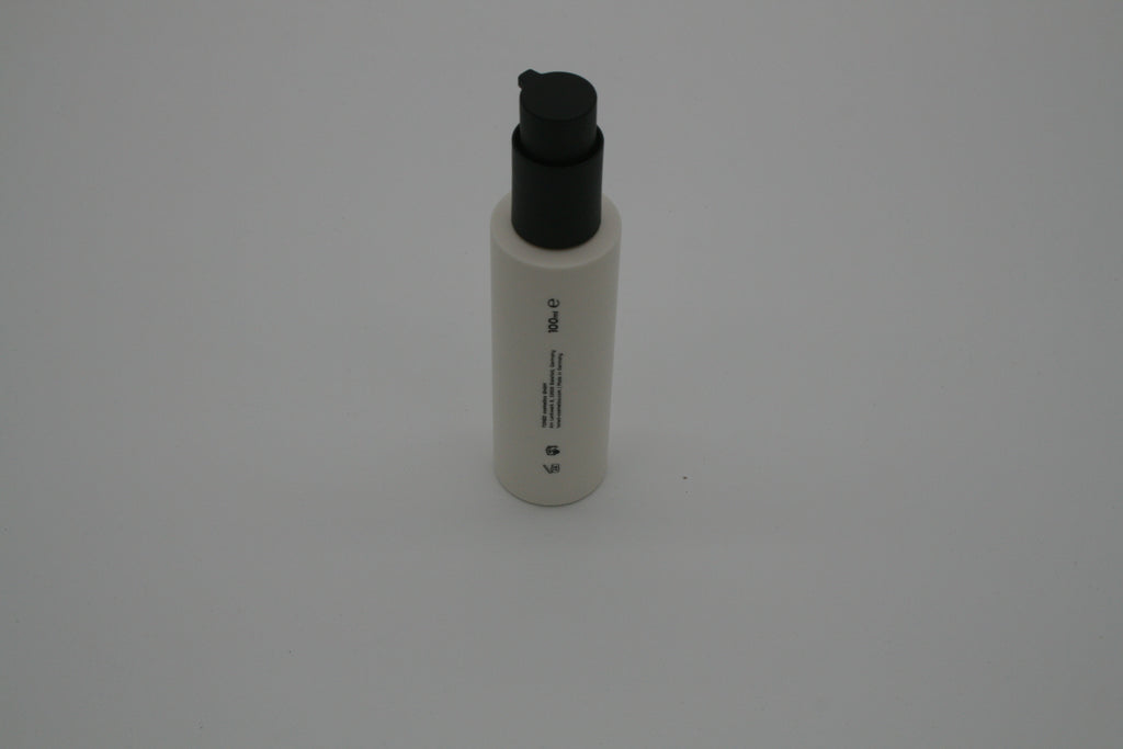 Toned Cosmetics Gesichts und Augenreiniger