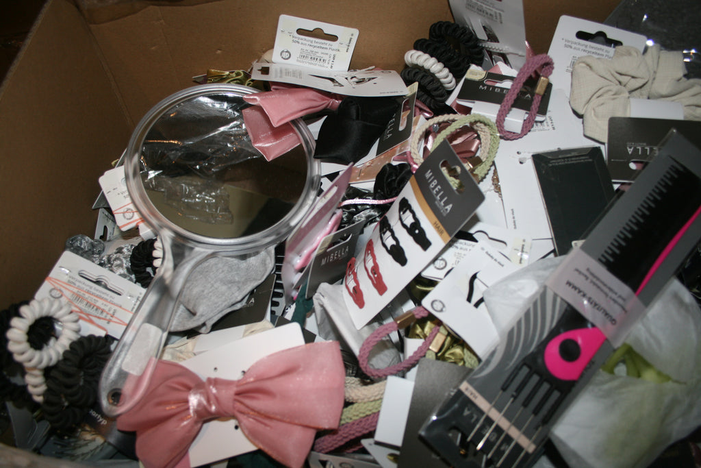 🎁 Haarmode Mystery Paket – 10 verschiedene Artikel
