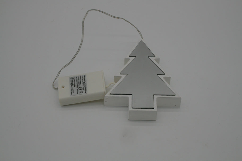 LED Deko-Spiegel-Figur Tannenbaum – 3D-Effekt